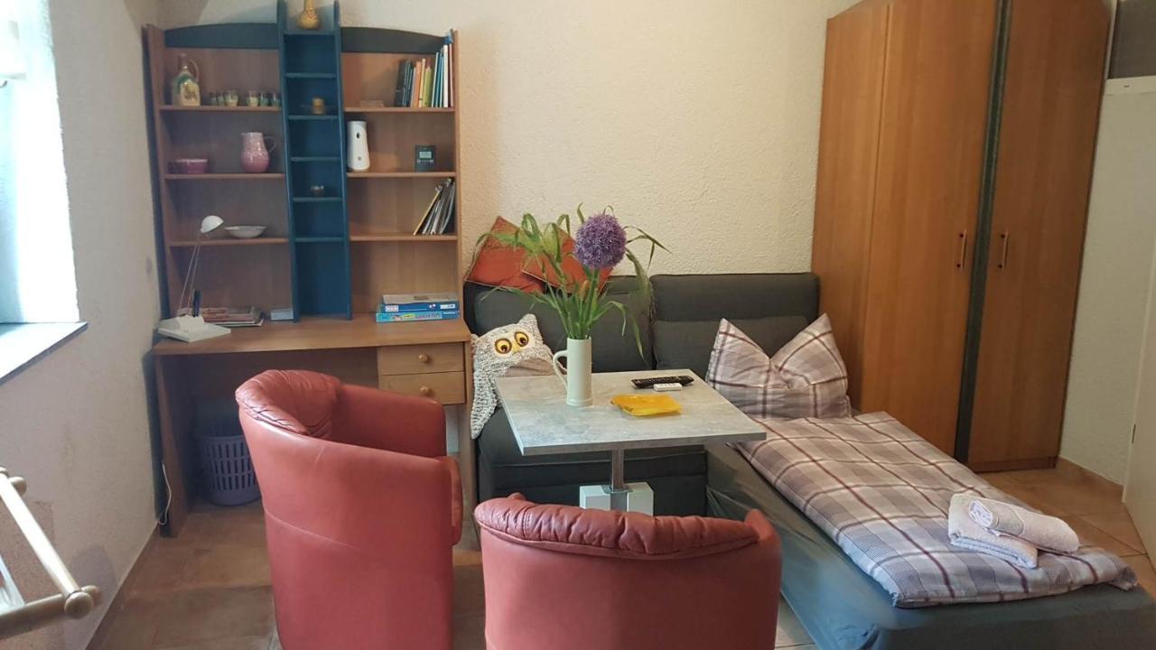 Apartment Im Gruenen Mit Anbindung Ans Zentrum Ερφούρτη Εξωτερικό φωτογραφία